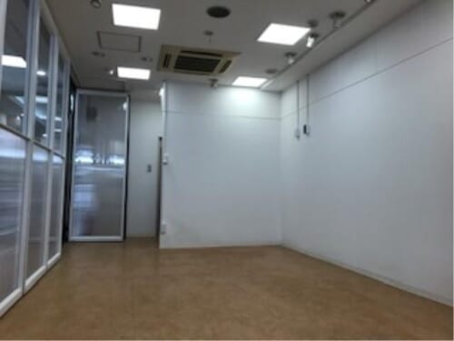店内（前回入居者の写真です。）
